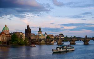 Thumbnail for Unveiling Adventures Around Prague's Riverscapes