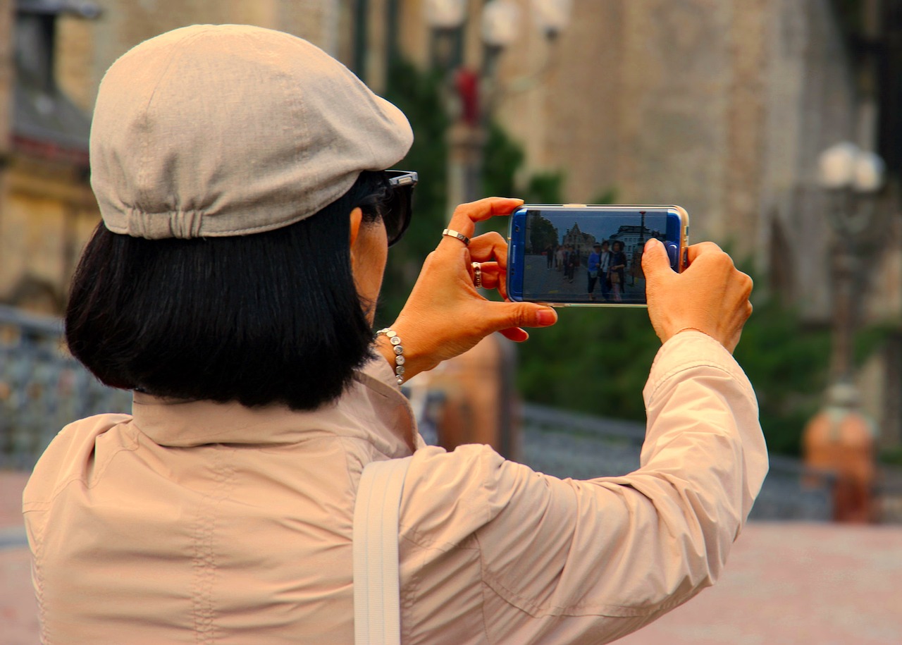 woman with smartphone